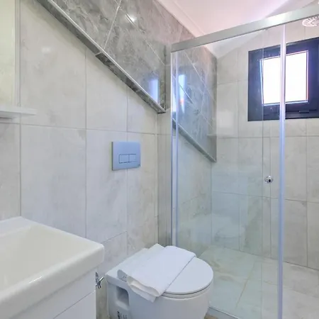 Muzi 2 Hotell